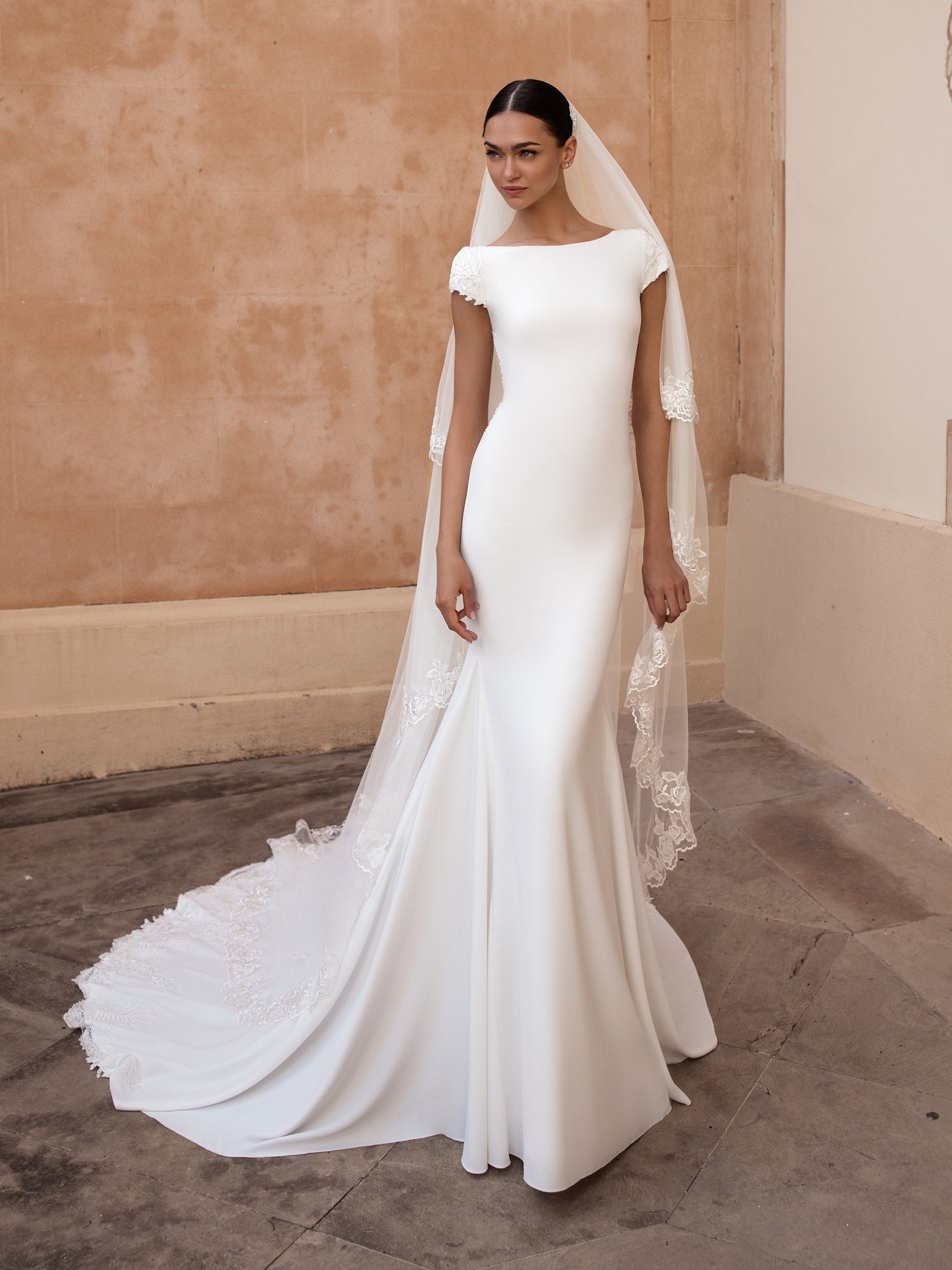anitra pronovias